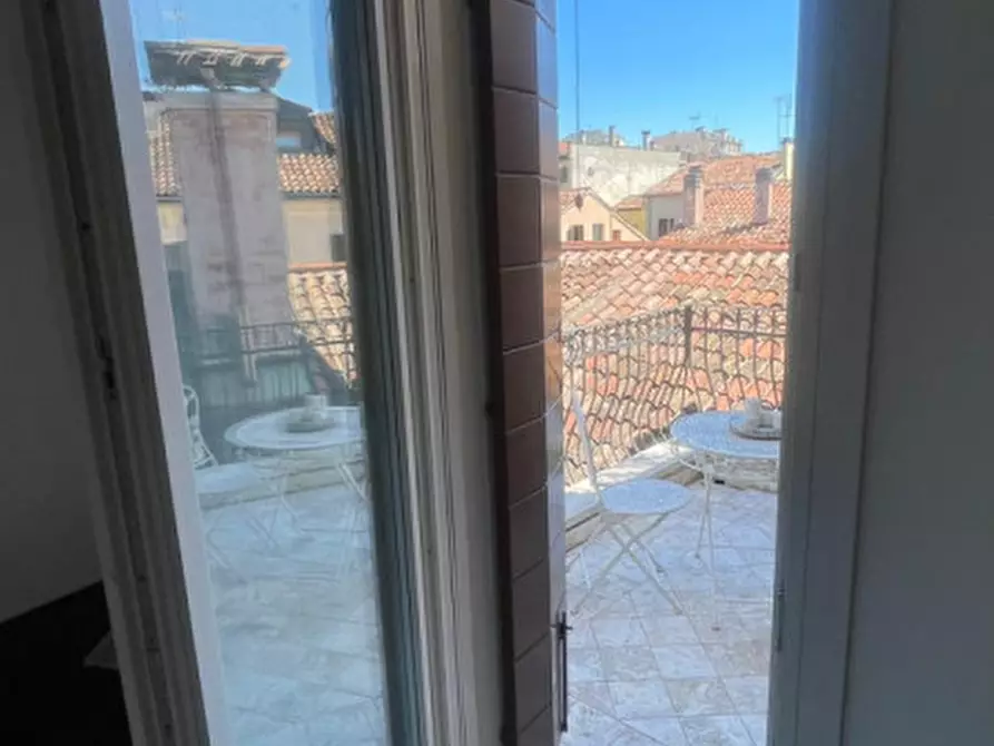 Immagine 16 di Appartamento in affitto  in piazza della frutta a Padova