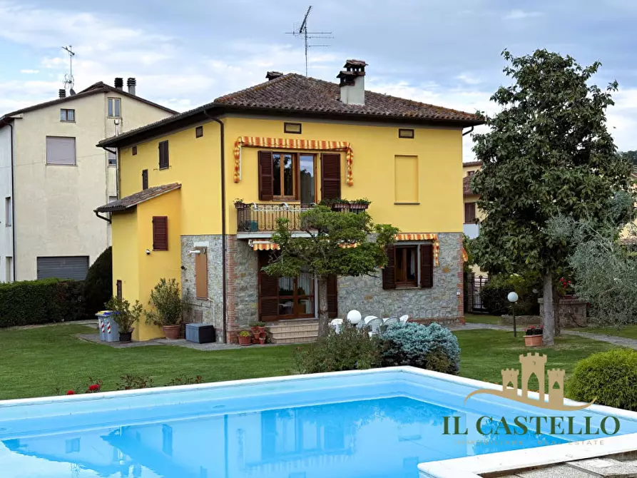 Immagine 2 di Villa in vendita  a Città Della Pieve
