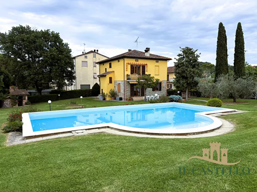Immagine 3 di Villa in vendita  a Città Della Pieve