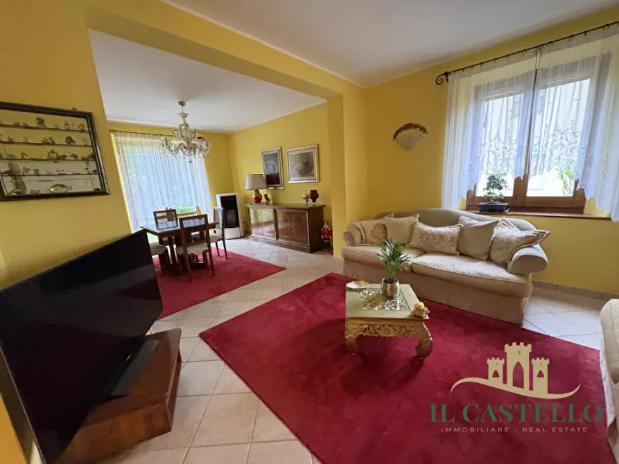 Immagine 5 di Villa in vendita  a Città Della Pieve