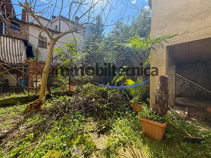 Immagine 1 di Casa indipendente in vendita  in Quarata a Arezzo