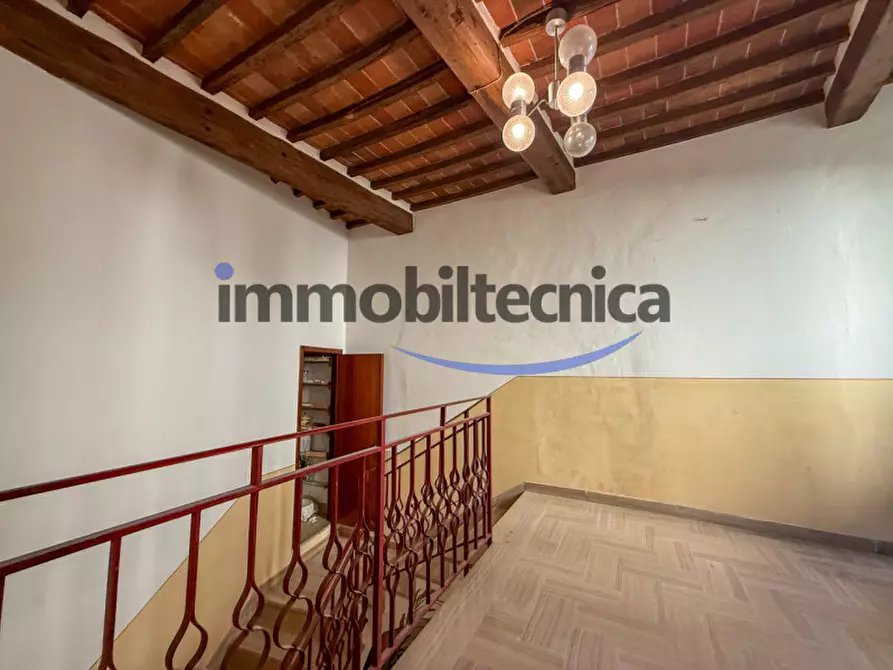 Immagine 3 di Casa indipendente in vendita  in Quarata a Arezzo