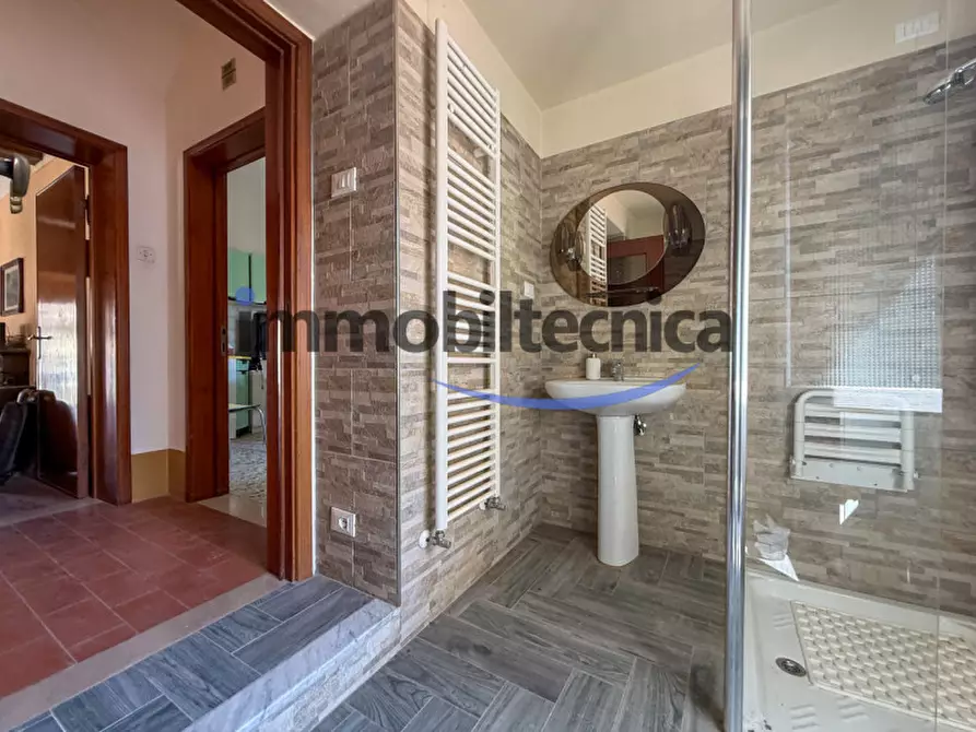 Immagine 17 di Casa indipendente in vendita  in Quarata a Arezzo