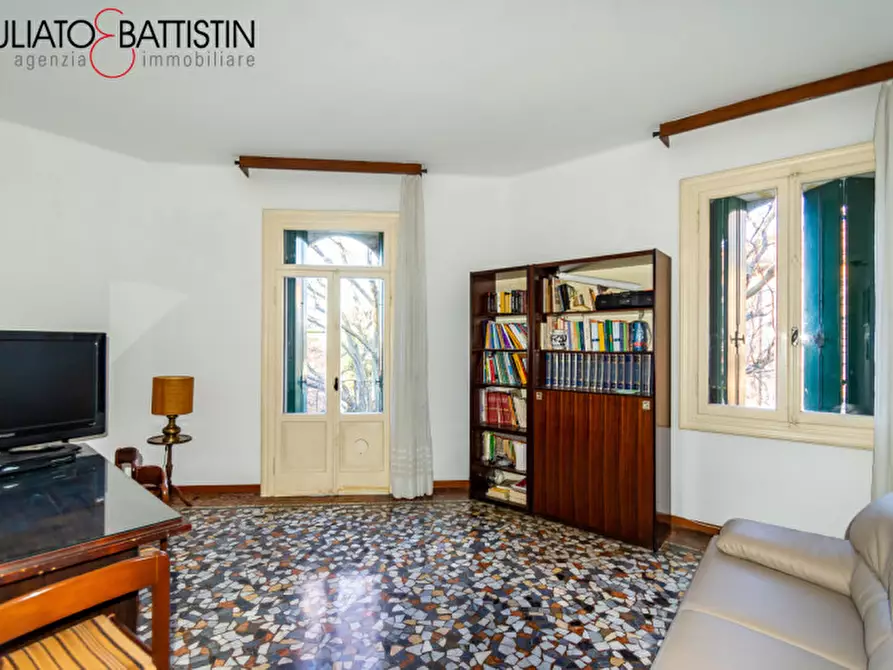 Immagine 3 di Appartamento in affitto  in Viale X Giugno 57 a Vicenza