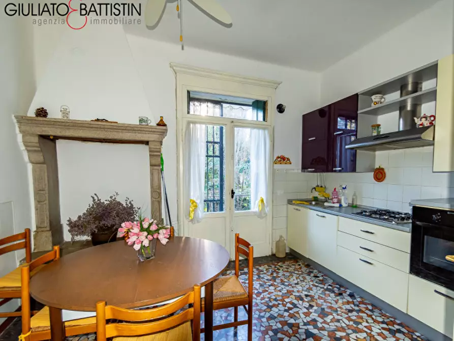 Immagine 8 di Appartamento in affitto  in Viale X Giugno 57 a Vicenza