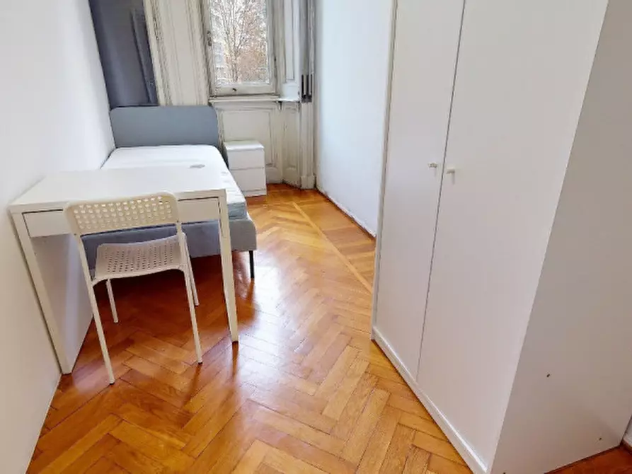 Immagine 2 di Camera in affitto  in Viale Abruzzi, 9 a Milano