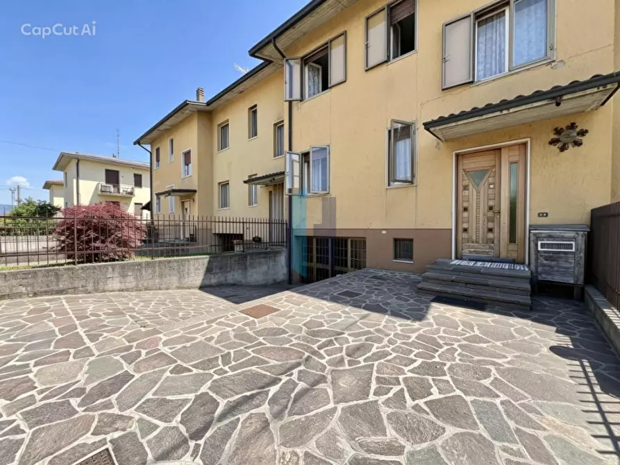 Immagine 1 di Villetta a schiera in vendita  in Via Ancona a Palazzolo Sull'oglio