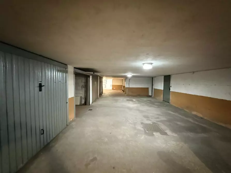 Immagine 2 di Garage in vendita  in Via Pinzon a San Giovanni Lupatoto