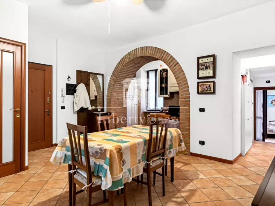 Immagine 5 di Palazzo in vendita  in Via Fantoni a Salò