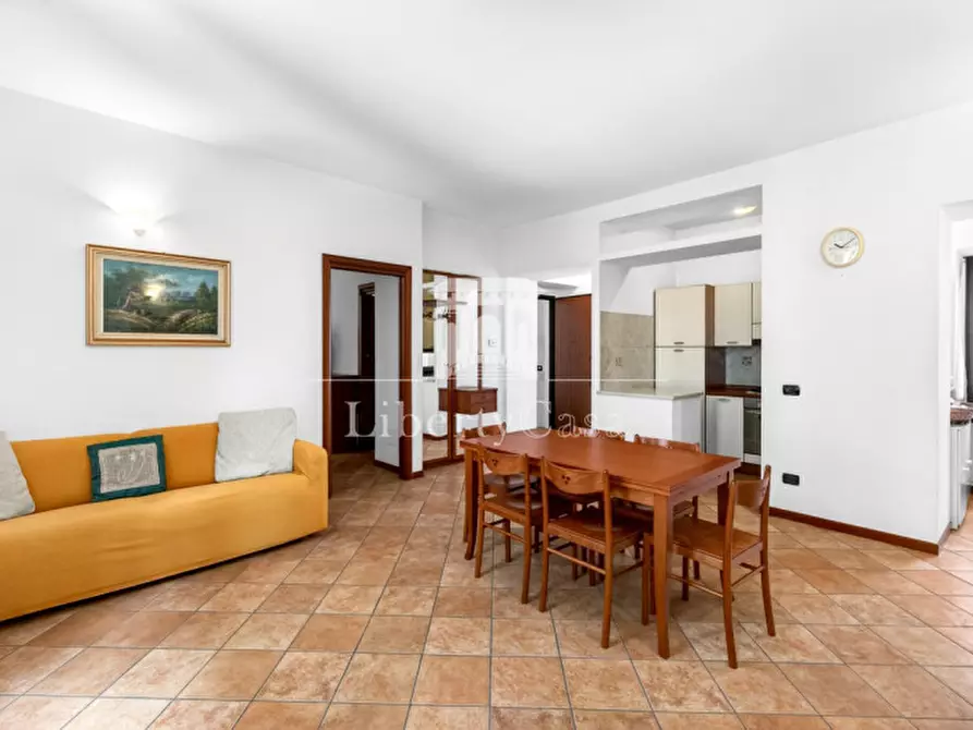 Immagine 10 di Palazzo in vendita  in Via Fantoni a Salò