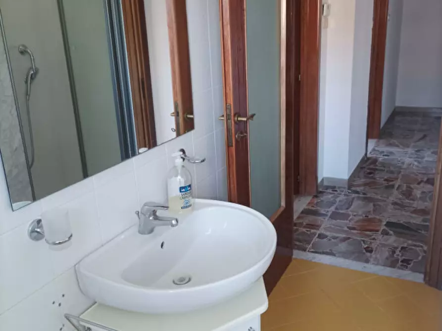 Immagine 15 di Appartamento in vendita  in VIA MONTE BOLZA 1 a Pescara