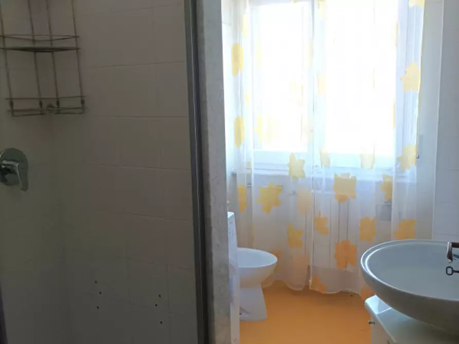 Immagine 16 di Appartamento in vendita  in VIA MONTE BOLZA 1 a Pescara