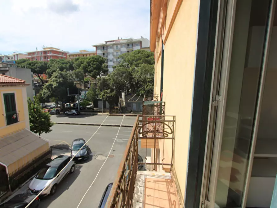 Immagine 3 di Appartamento in vendita  in Viale Boccetta 106 a Messina