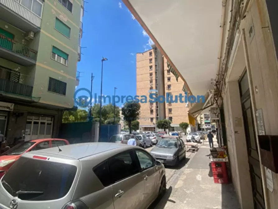 Immagine 4 di Negozio in vendita  in Via Divisione Siena a Napoli