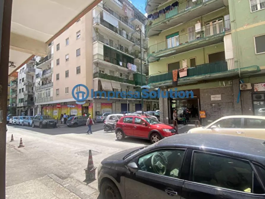 Immagine 5 di Negozio in vendita  in Via Divisione Siena a Napoli