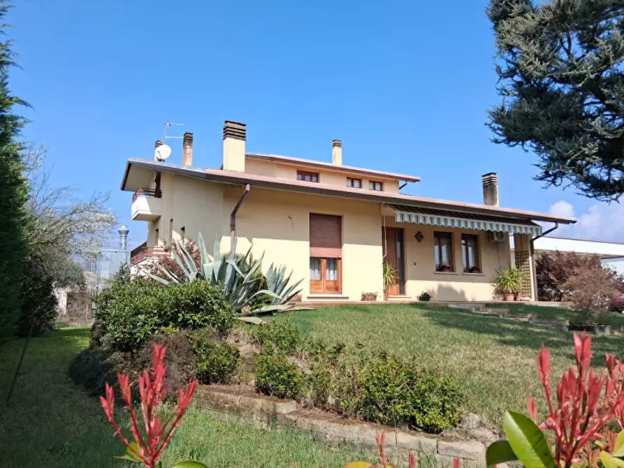 Immagine 2 di Villa in vendita  in via dell'industria, n. 12 a Orgiano