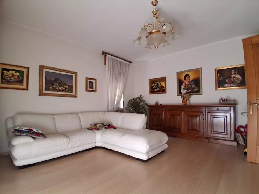 Immagine 6 di Villa in vendita  in via dell'industria, n. 12 a Orgiano