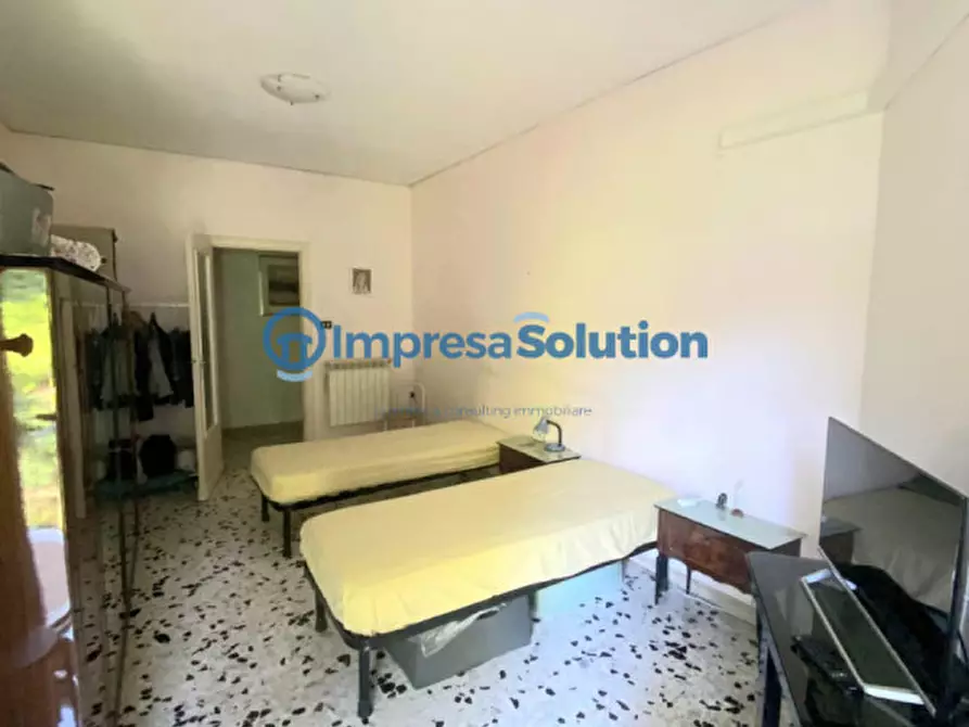 Immagine 8 di Appartamento in vendita  in Via Costantino a Napoli