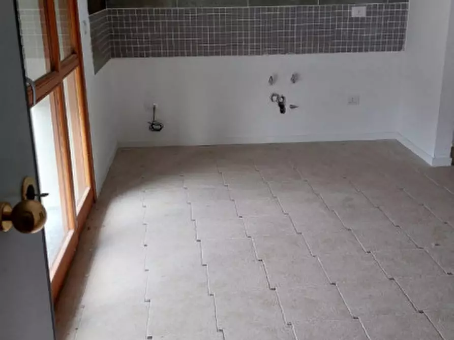Immagine 14 di Appartamento in vendita  in Via del Bosco a Chioggia