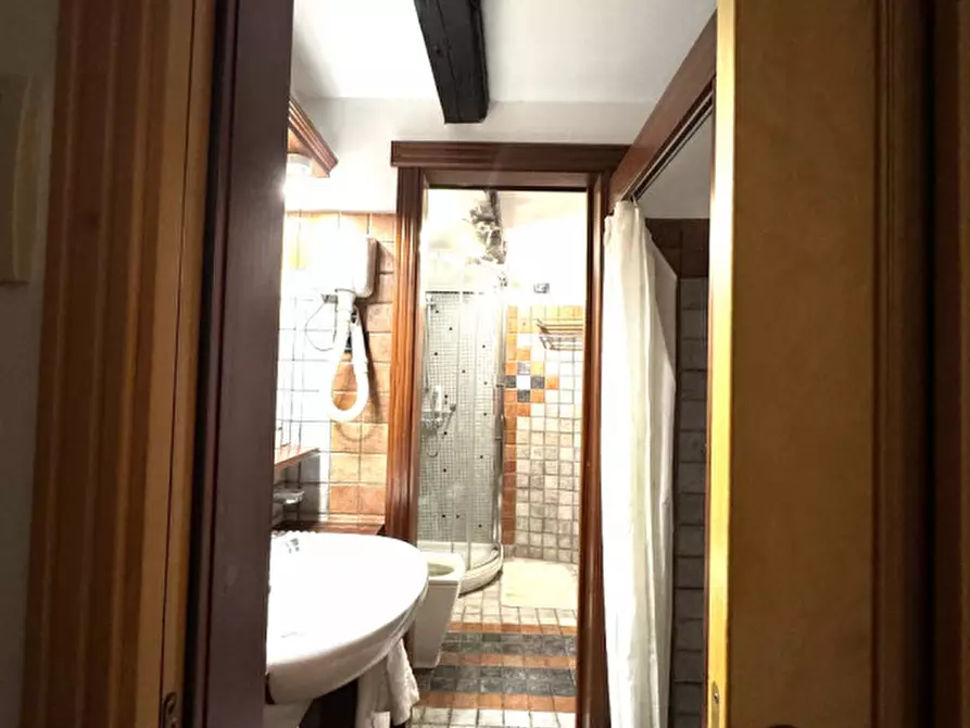Immagine 12 di Attico in vendita  in Via rio terà degli assasini a Venezia