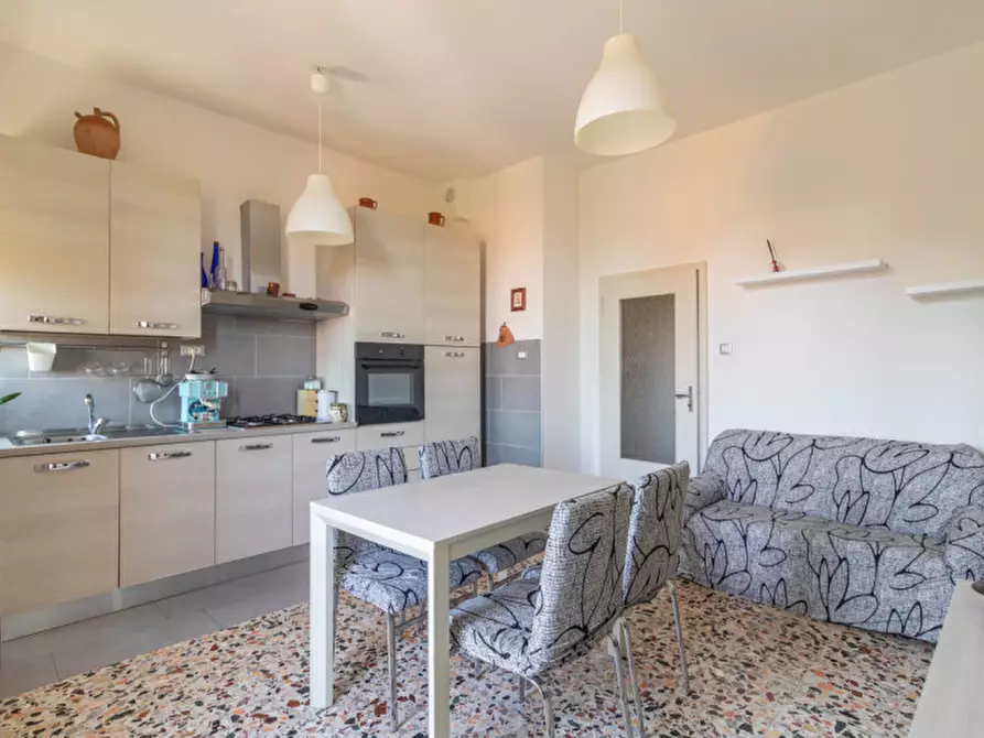 Immagine 6 di Appartamento in vendita  in Via Isonzo a Casalecchio Di Reno