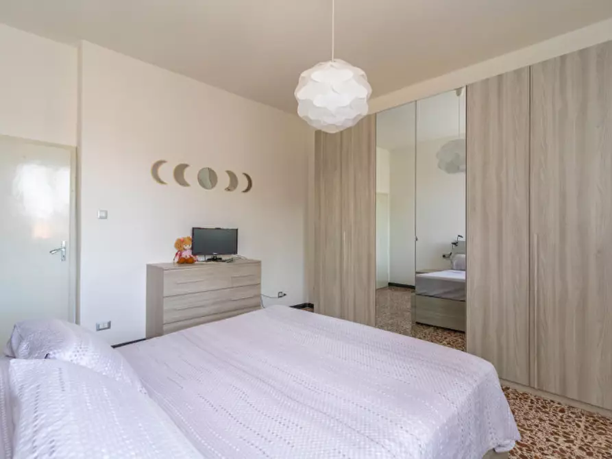 Immagine 11 di Appartamento in vendita  in Via Isonzo a Casalecchio Di Reno