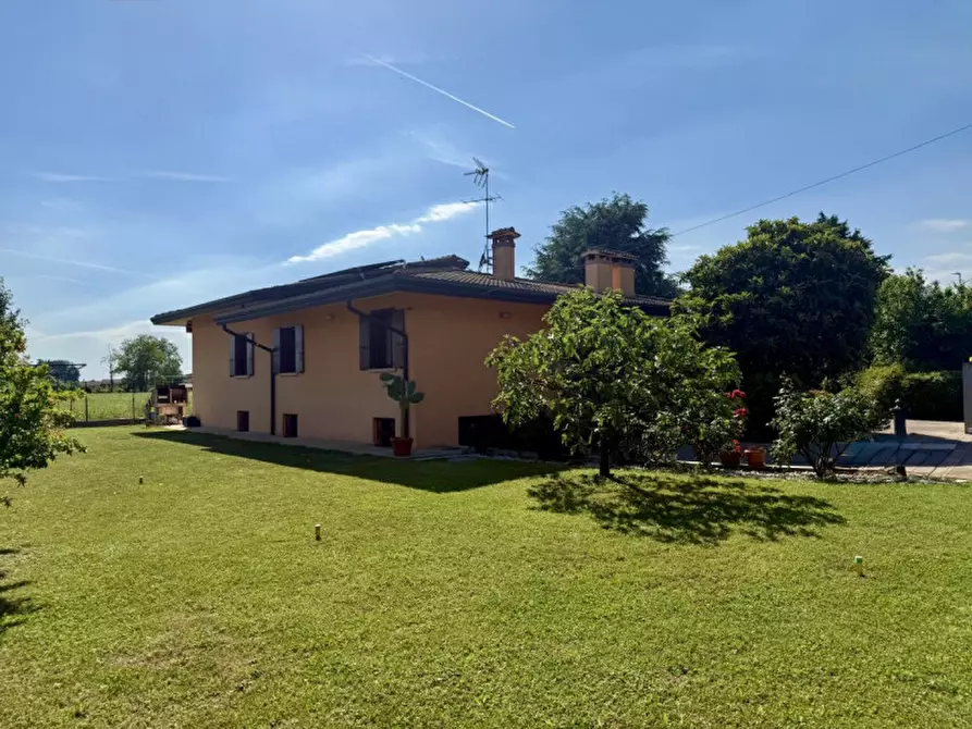 Immagine 26 di Casa indipendente in vendita  in Via Giorgione a Trevignano