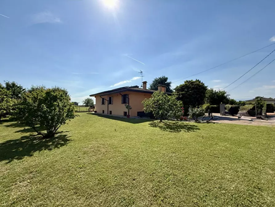 Immagine 27 di Casa indipendente in vendita  in Via Giorgione a Trevignano