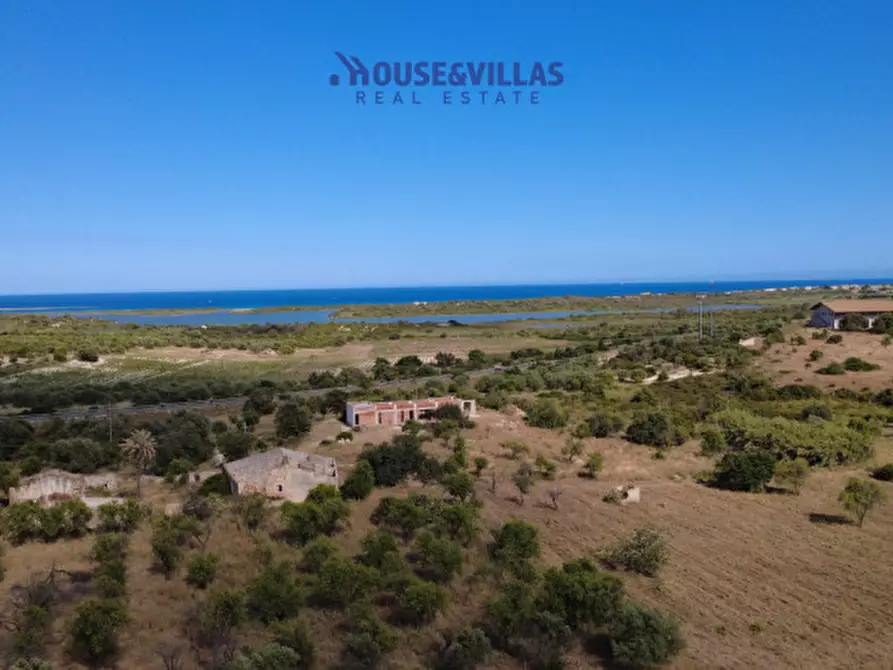 Immagine 9 di Terreno in vendita  in sp19 a Noto