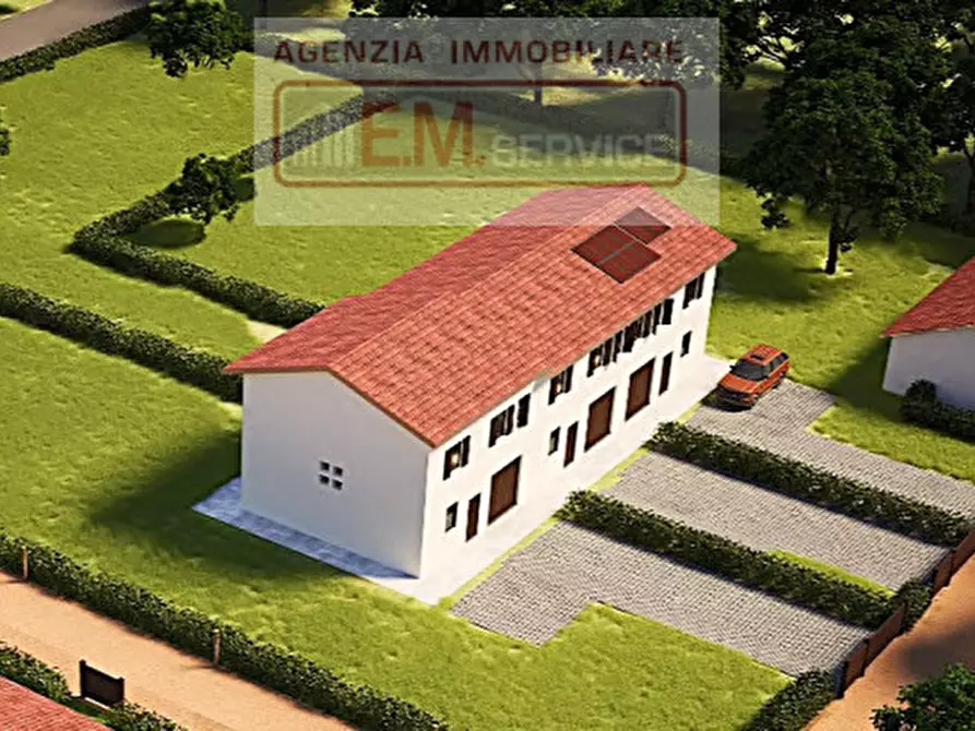Immagine 2 di Casa trifamiliare in vendita  in Via Cendon a Silea