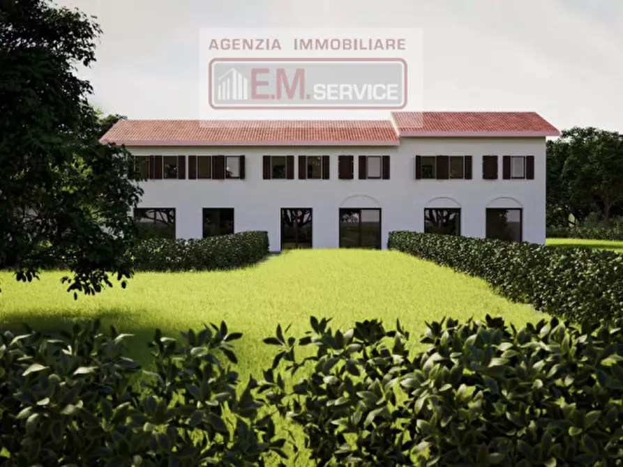 Immagine 6 di Casa trifamiliare in vendita  in Via Cendon a Silea