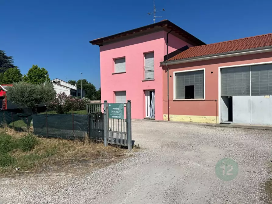 Immagine 2 di Casa indipendente in vendita  in Via Lunga San Prospero a Moglia