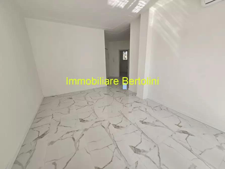 Immagine 5 di Appartamento in vendita  in c.so degli inglesi,590 a San Remo