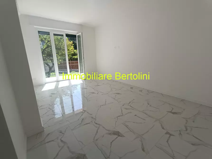 Immagine 13 di Appartamento in vendita  in c.so degli inglesi,590 a San Remo