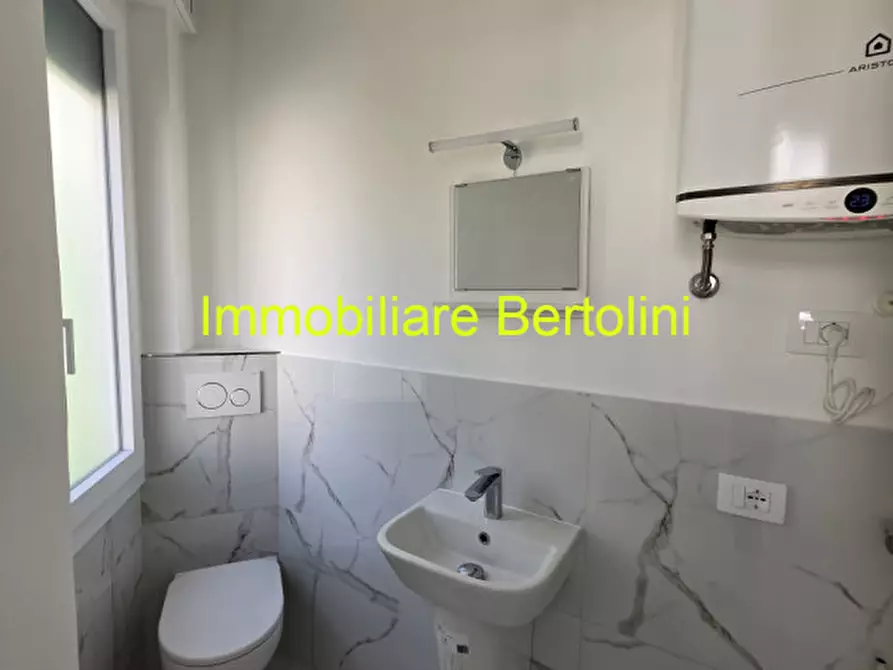 Immagine 20 di Appartamento in vendita  in c.so degli inglesi,590 a San Remo