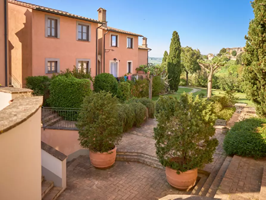 Immagine 10 di Appartamento in vendita  in località il poggio a San Casciano Dei Bagni