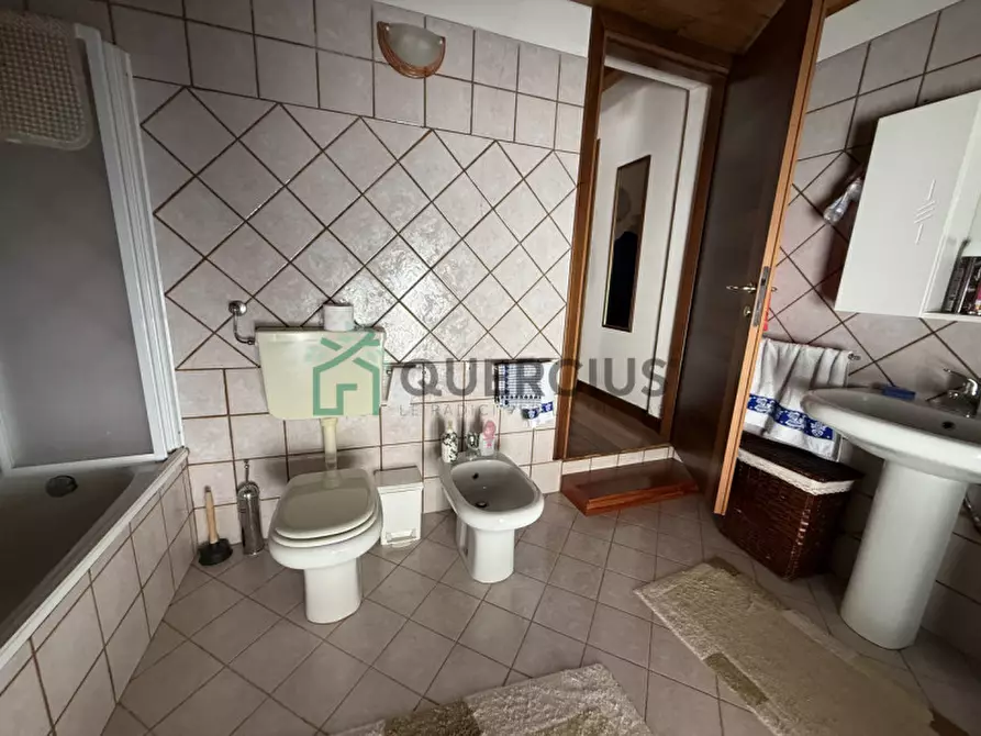 Immagine 19 di Villa in vendita  in Via Magnaboschi a Roana