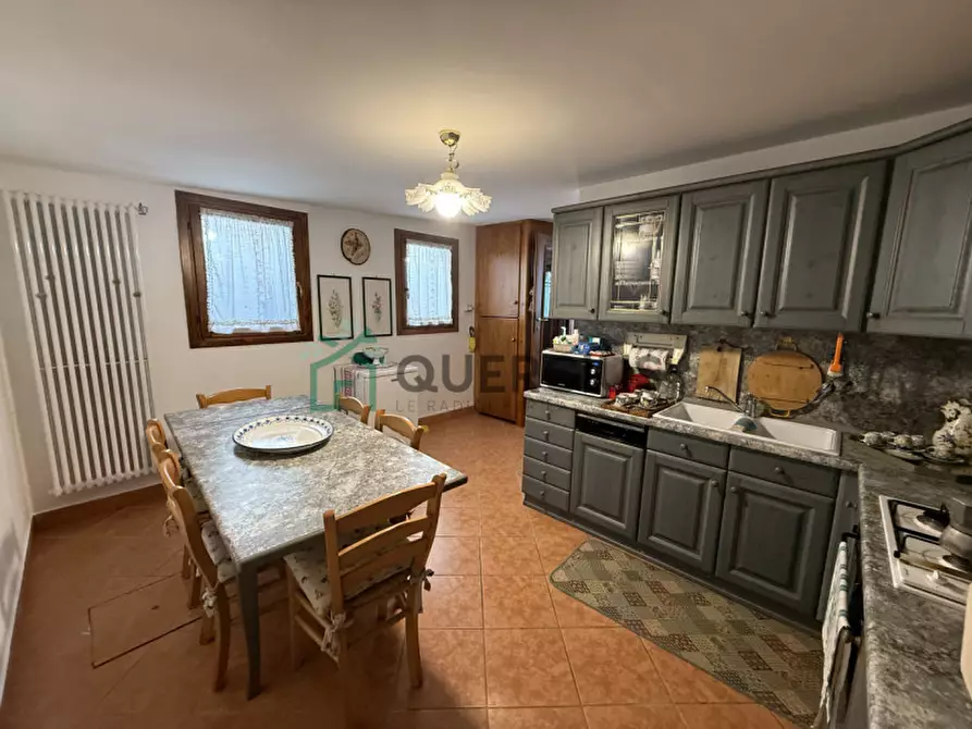 Immagine 28 di Villa in vendita  in Via Magnaboschi a Roana