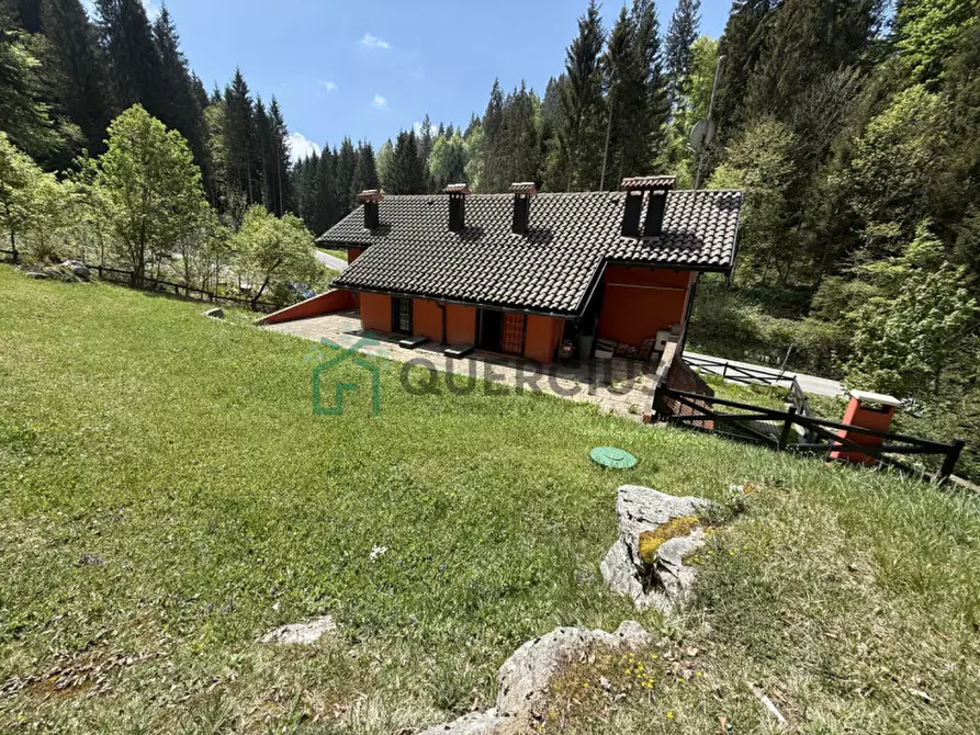 Immagine 47 di Villa in vendita  in Via Magnaboschi a Roana