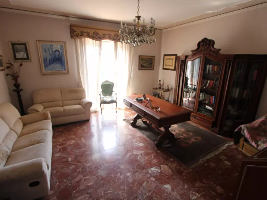 Immagine 5 di Appartamento in vendita  in Via Ogliastri 62 a Messina