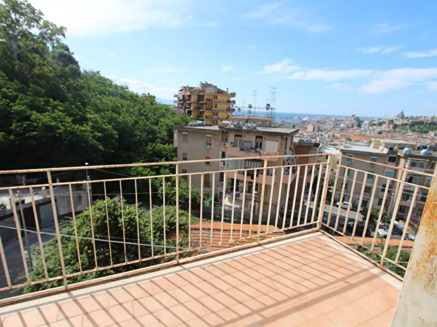 Immagine 10 di Appartamento in vendita  in Via Ogliastri 62 a Messina
