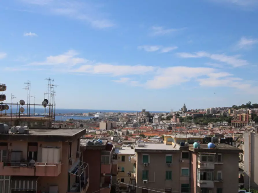 Immagine 11 di Appartamento in vendita  in Via Ogliastri 62 a Messina