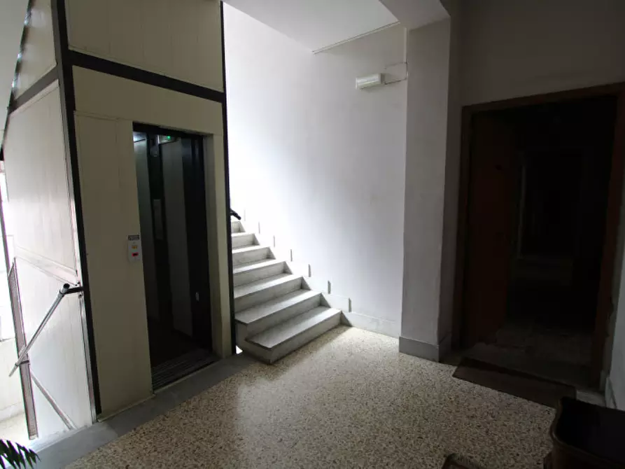 Immagine 25 di Appartamento in vendita  in Via Ogliastri 62 a Messina