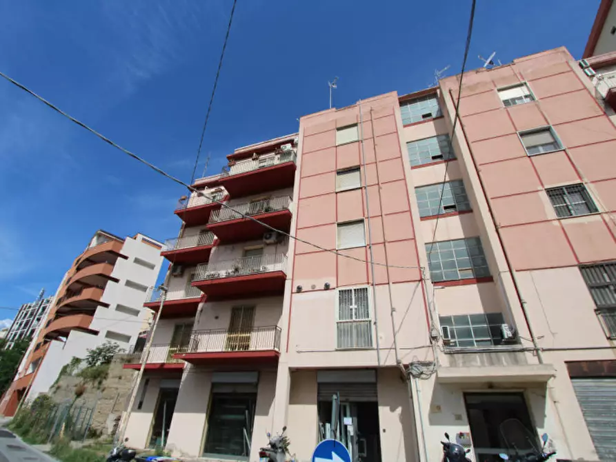 Immagine 28 di Appartamento in vendita  in Via Ogliastri 62 a Messina