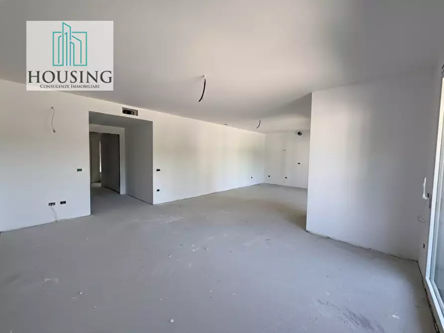 Immagine 3 di Appartamento in vendita  in Viale delle Terme a Abano Terme