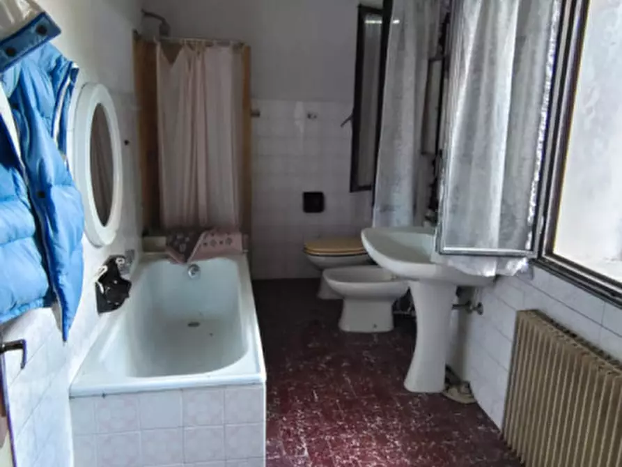 Immagine 13 di Rustico / casale in vendita  in Via degli Arditi a Giavera Del Montello
