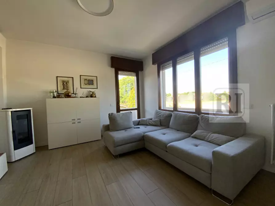 Immagine 1 di Casa indipendente in vendita  in Via altichiero a Padova