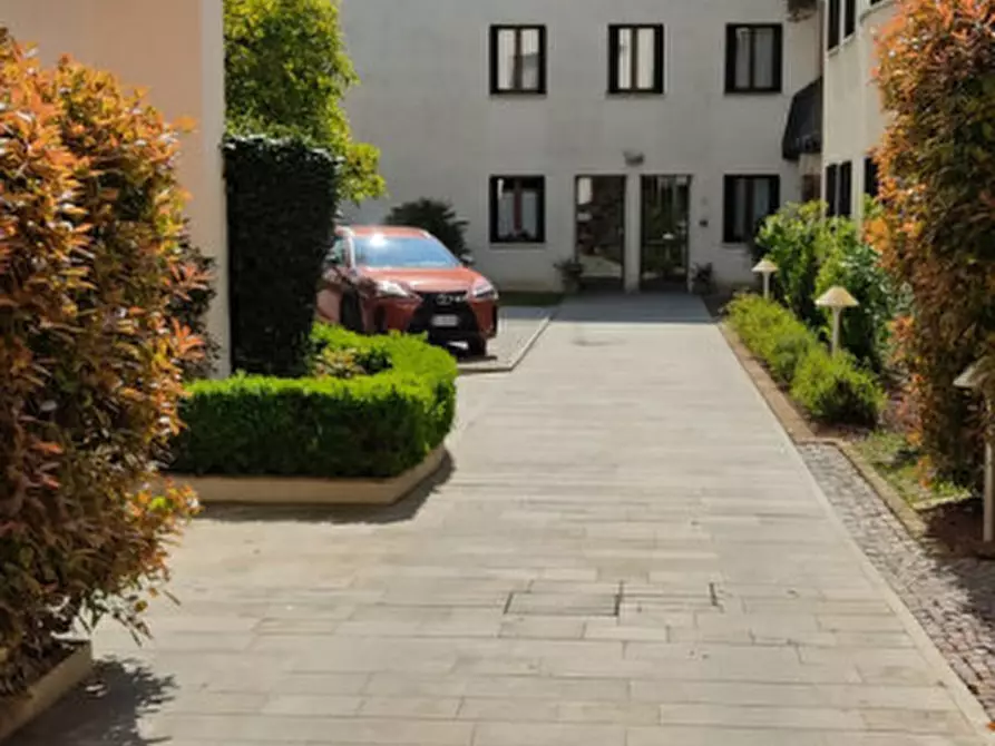 Immagine 9 di Garage in affitto  in Via Beato Pellegrino a Padova