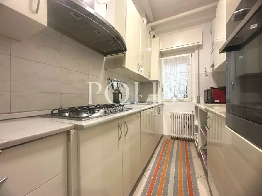 Immagine 7 di Appartamento in vendita  in VIA SANTA MARTA a Como