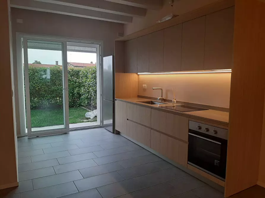 Immagine 9 di Casa trifamiliare in vendita  in Via San Giovanni Battista,2/7 a Mestrino